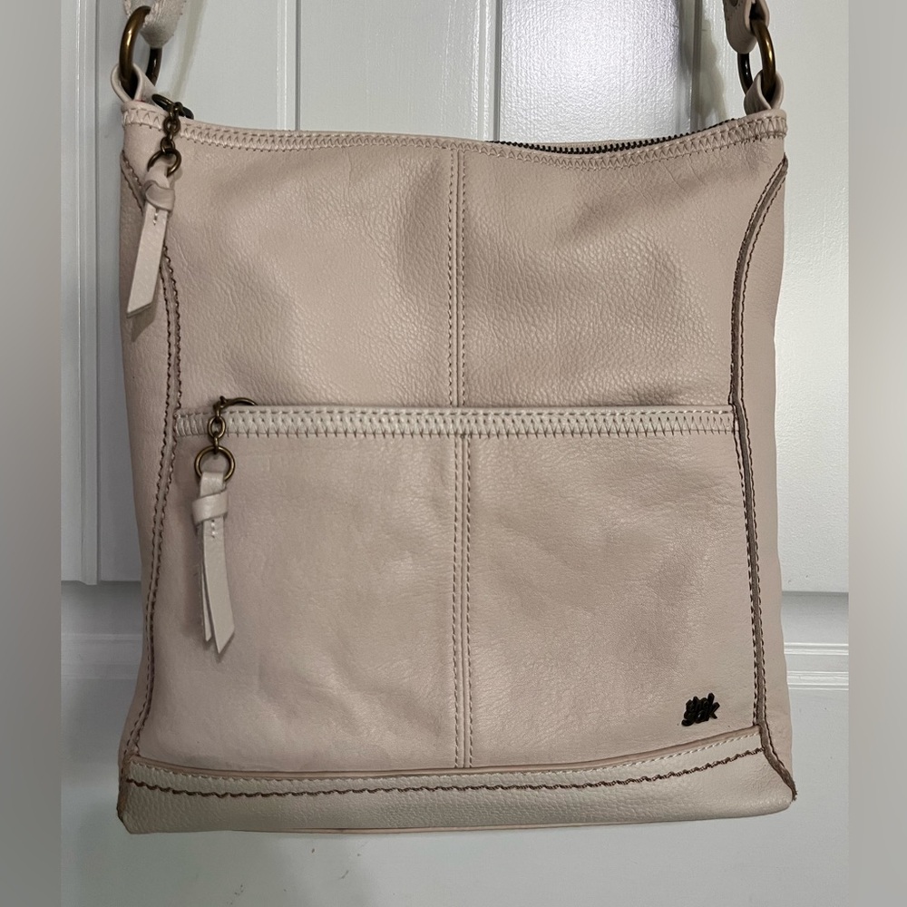 THE SAK Cream Leather Shoulder Bag
